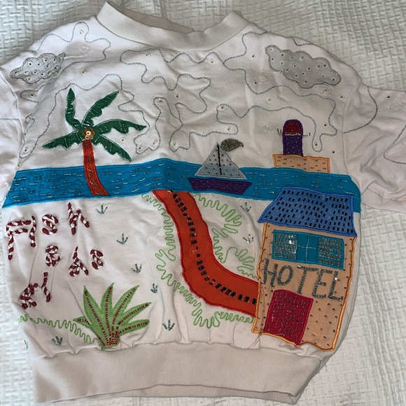 Sequined sea theme sweatshirt. - Picture 5 of 6